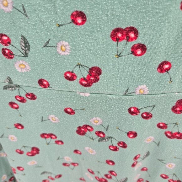 Liquorbrand Daisy Cherry Green Mini Dress Size XL - Picture 5 of 10